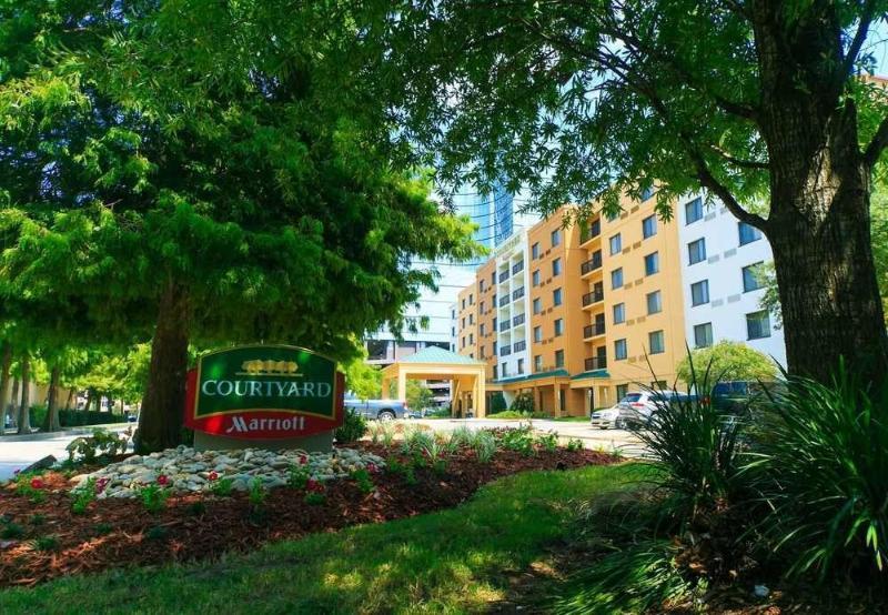 Courtyard By Marriott New Orleans Metairie Hotel Exterior foto